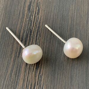 Genuine Freshwater Pearl Petite Stud Earrings 6-7mm